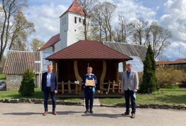 Dviejose Joniškio rajono švietimo įstaigose paskiepyti visi darbuotojai