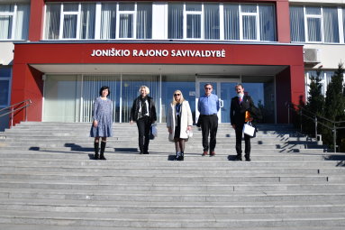 Erasmus + projekto dalyvių vizitas Joniškyje