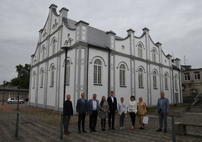 assoc_image
