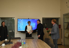 assoc_image