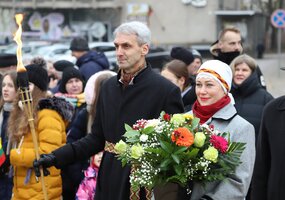 assoc_image