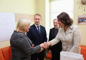 assoc_image