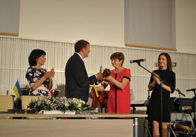 assoc_image