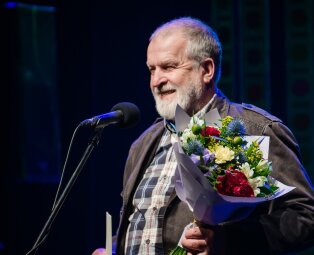 Adomo Varno premija paskirta tautodailininkui Raimondui Šalaševičiui