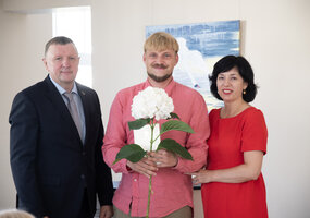 assoc_image
