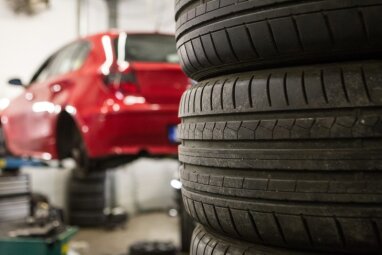 Artėja laikas keisti padangas: ką reikia žinoti gyventojams?