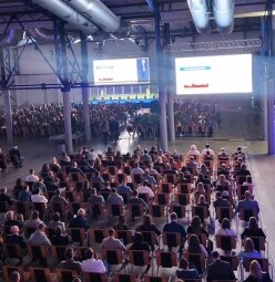 Joniškio krašto moksleiviai dalyvavo Finansinės laisvės forume 2024, Vilniuje