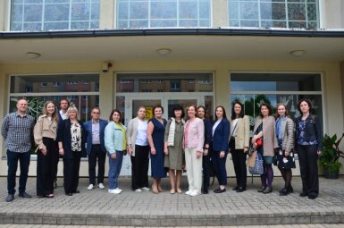 Projekto „Tūkstantmečio mokyklos II“ komandos susitiko Akmenėje