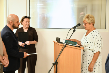 Tarybos posėdyje prisiekė nauja Joniškio rajono savivaldybės tarybos narė